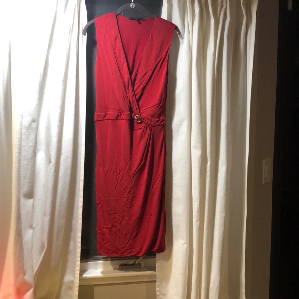 gucci sleeveless dress with buckle